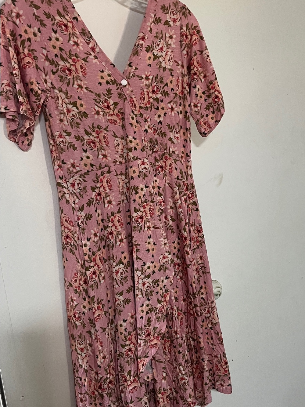 Latched Mama Pink Floral Maternity Wrap Dress size XXSmall labor delivery gown
